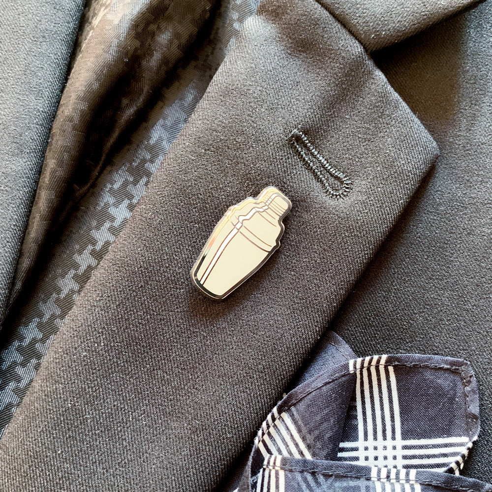 Vintage Cocktail Shaker Pin